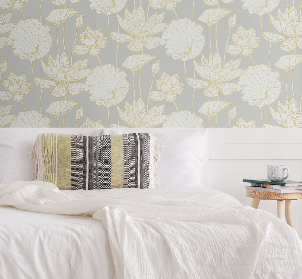 Yullpaper Yellow Floral Peel and Stick Wallpaper 17.5”x394” Lily Flower  Wallpaper Peel and Stick for Bedroom Yellow Contact Paper Floral Contact  Paper